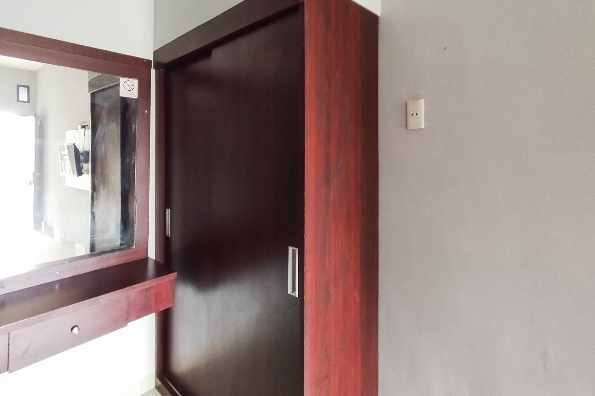 Reddoorz Syariah Near Lotte Grosir Medan Hotel Sunggal Exterior photo
